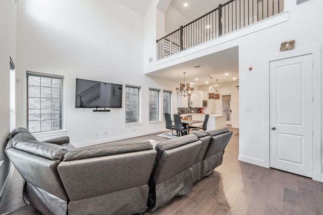 248 Harbor Hills Drive, Flower Mound, TX 75028