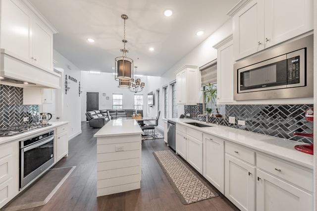 248 Harbor Hills Drive, Flower Mound, TX 75028