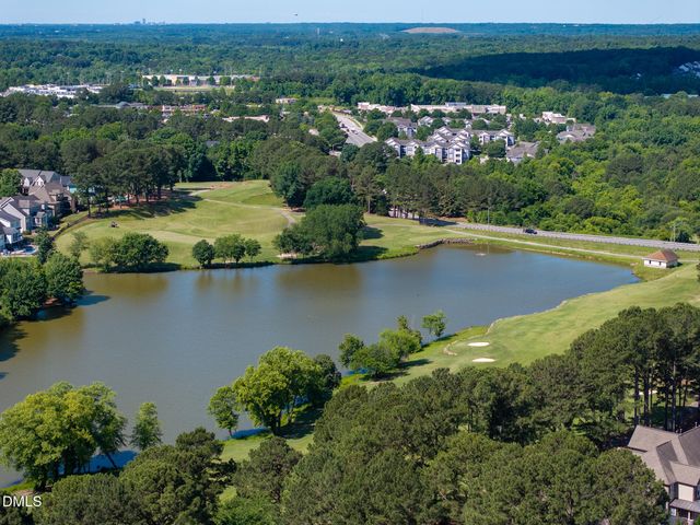 1300 Heritage Club Avenue, Wake Forest, NC 27587