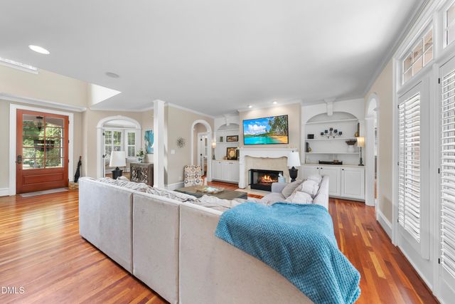 1300 Heritage Club Avenue, Wake Forest, NC 27587