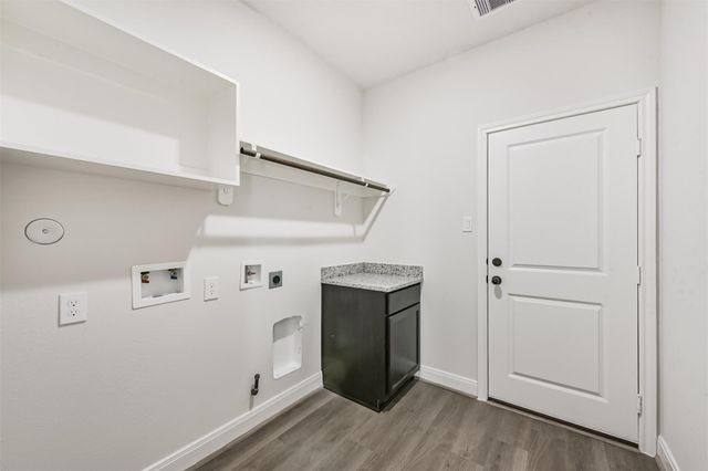 6635 Freret Bayou Drive, Baytown, TX 77523