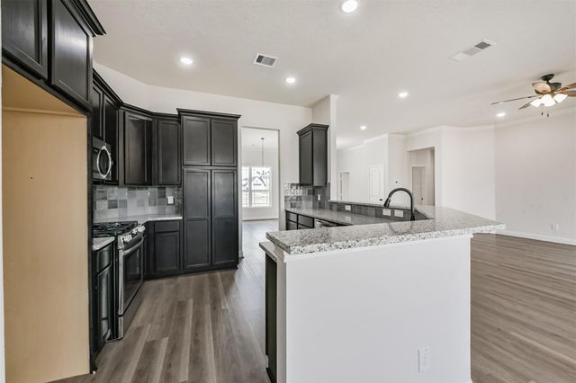 6635 Freret Bayou Drive, Baytown, TX 77523