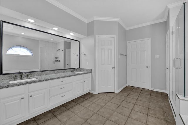 4422 Brook Shadow Drive, Kingwood, TX 77345