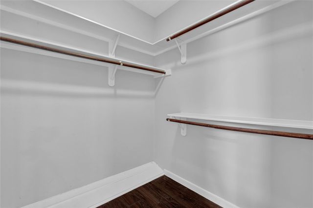 4422 Brook Shadow Drive, Kingwood, TX 77345