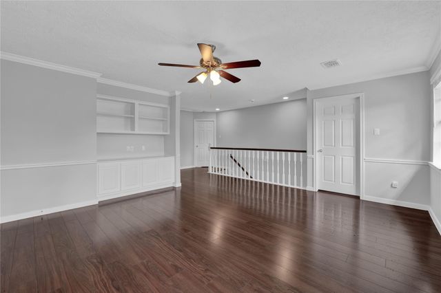 4422 Brook Shadow Drive, Kingwood, TX 77345