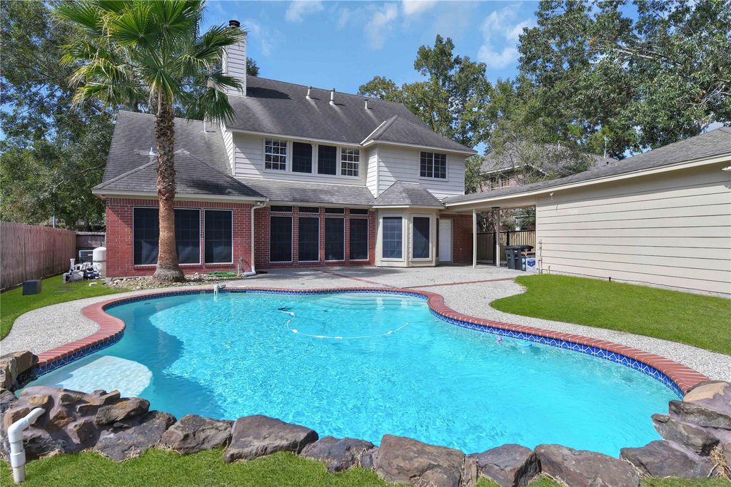 4422 Brook Shadow Drive, Kingwood, TX 77345