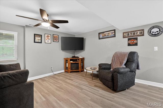 523 Western Avenue, Collinsville, IL 62234