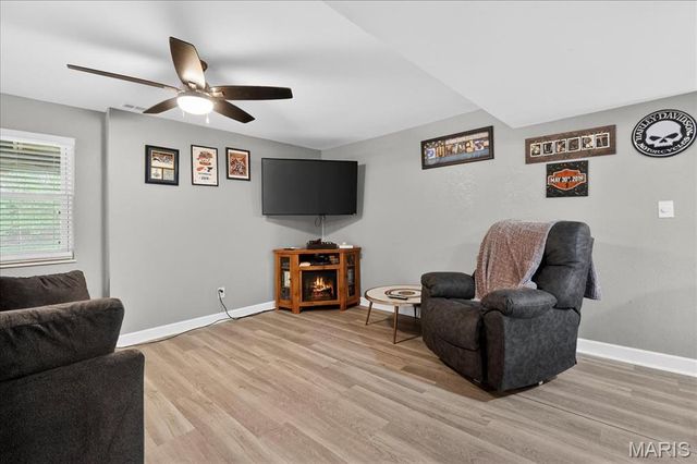 523 Western Avenue, Collinsville, IL 62234