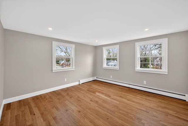 174 Barlows Landing Road, Pocasset, MA 02559