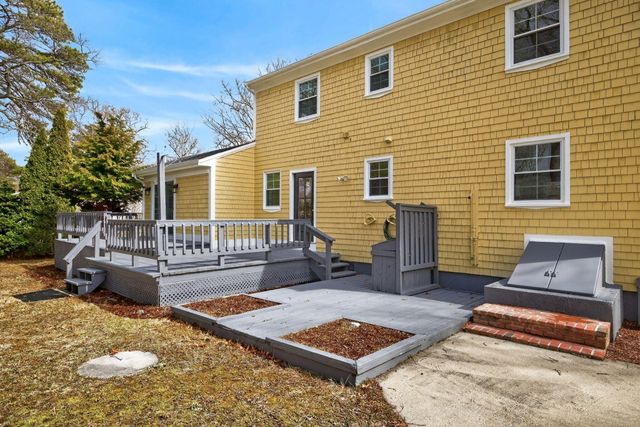 174 Barlows Landing Road, Pocasset, MA 02559
