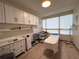 36-50 main st 3F, Flushing, NY 11354
