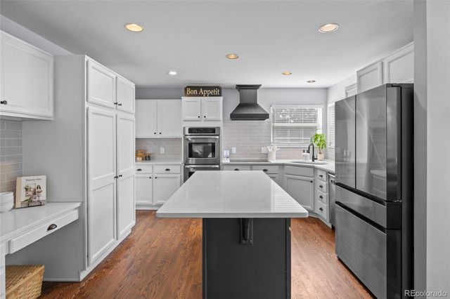 617 Huntington Place, Highlands Ranch, CO 80126