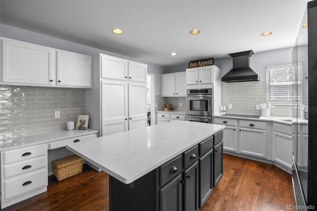 617 Huntington Place, Highlands Ranch, CO 80126