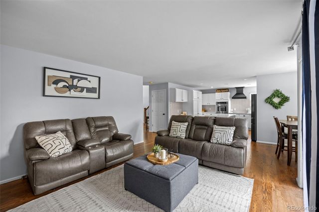 617 Huntington Place, Highlands Ranch, CO 80126