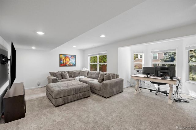 617 Huntington Place, Highlands Ranch, CO 80126