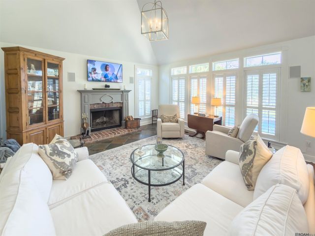 36463 N Swamp Rd, Prairieville, LA 70769