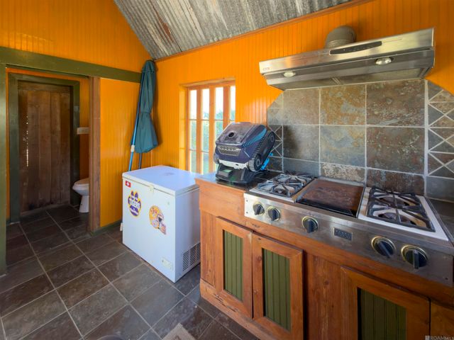 36463 N Swamp Rd, Prairieville, LA 70769