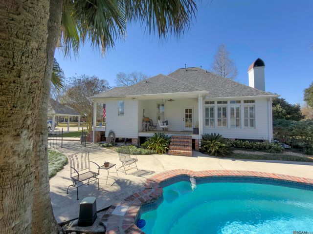 36463 N Swamp Rd, Prairieville, LA 70769