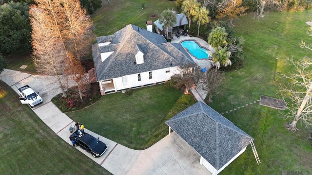 36463 N Swamp Rd, Prairieville, LA 70769
