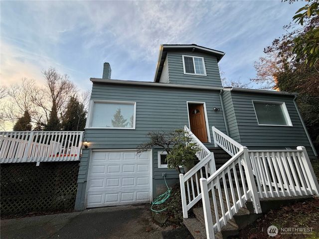 16241 54th Avenue S, Tukwila, WA 98188