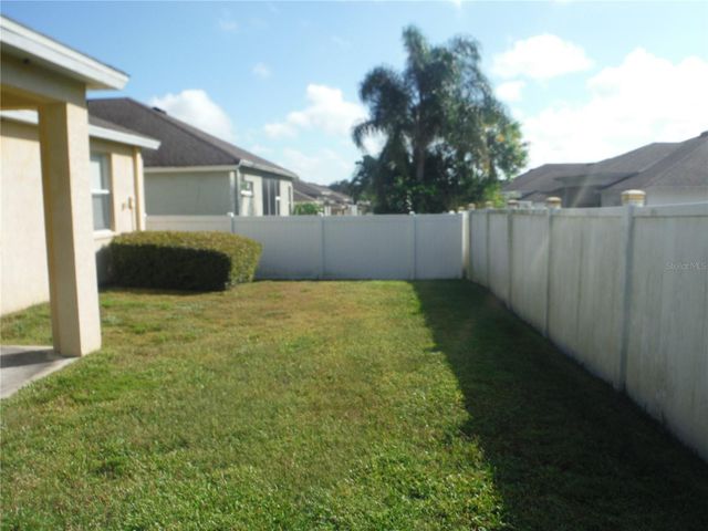 403 FERN GULLEY DRIVE, Seffner, FL 33584