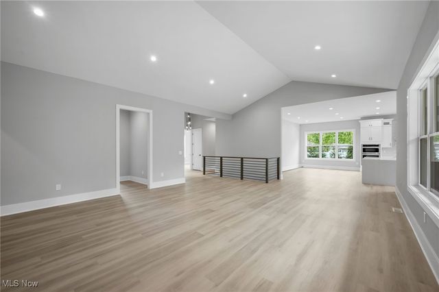 2069 Mattingly Road, Hinckley, OH 44233