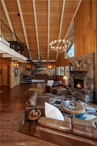 26621 Thunderbird Drive, Lake Arrowhead, CA 92352