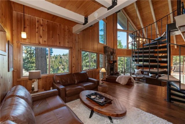 26621 Thunderbird Drive, Lake Arrowhead, CA 92352