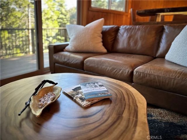 26621 Thunderbird Drive, Lake Arrowhead, CA 92352