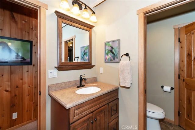 26621 Thunderbird Drive, Lake Arrowhead, CA 92352