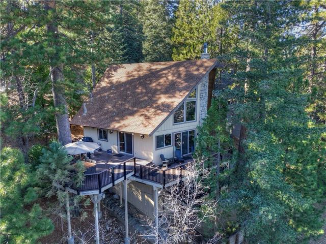 26621 Thunderbird Drive, Lake Arrowhead, CA 92352