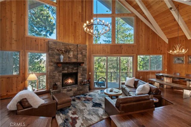 26621 Thunderbird Drive, Lake Arrowhead, CA 92352