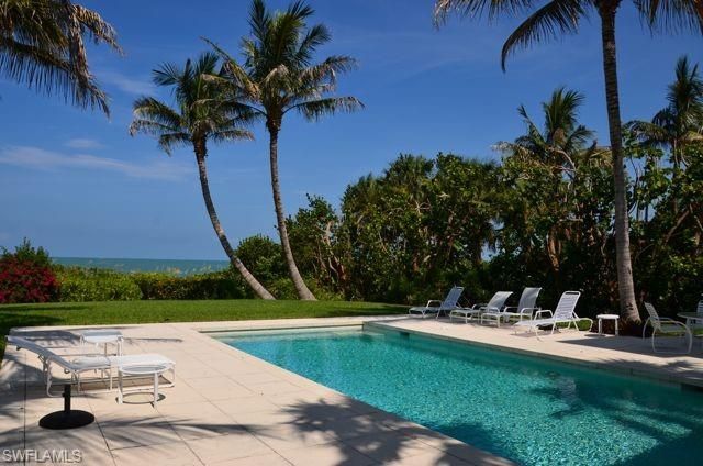 56 Gulf Shore BLVD S, Naples, FL 34102