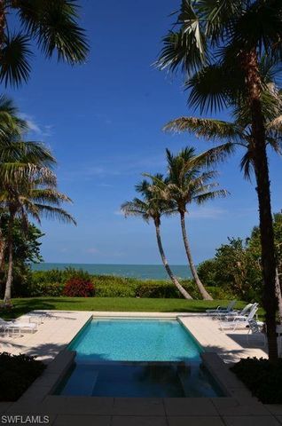 56 Gulf Shore BLVD S, Naples, FL 34102