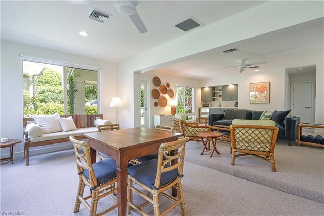 56 Gulf Shore BLVD S, Naples, FL 34102