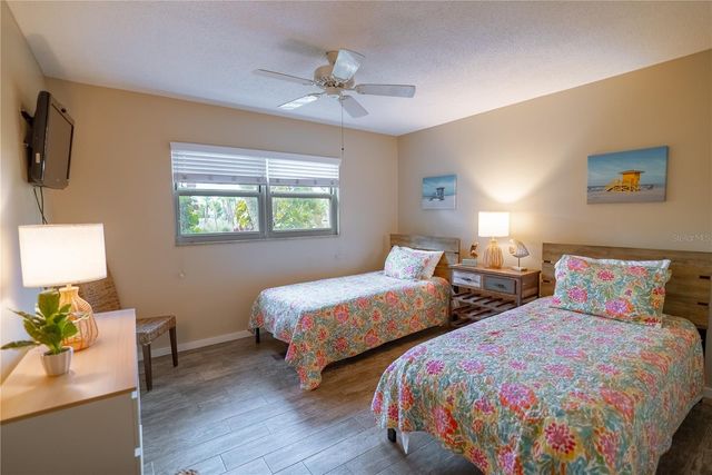 925 BEACH ROAD 107, Sarasota, FL 34242