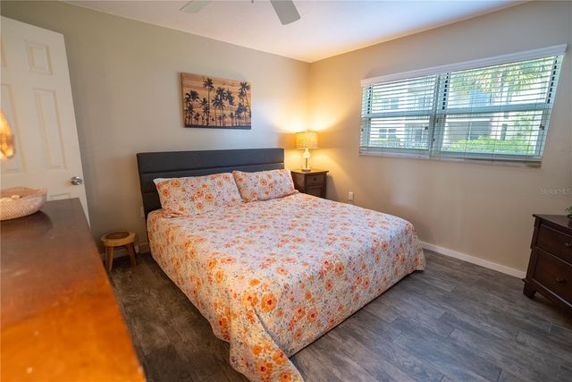 925 BEACH ROAD 107, Sarasota, FL 34242