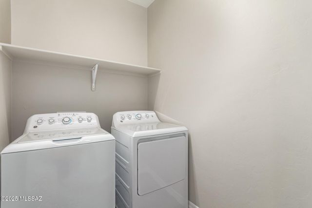 33046 S Cannon Trail, Red Rock, AZ 85145