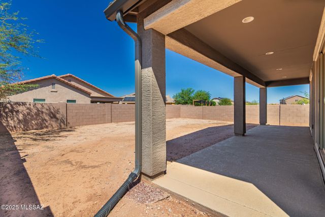 33046 S Cannon Trail, Red Rock, AZ 85145