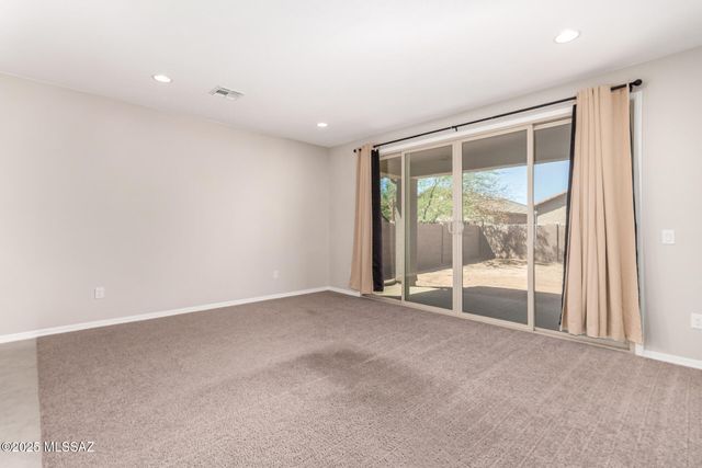 33046 S Cannon Trail, Red Rock, AZ 85145