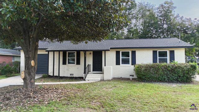 113 LINDA Drive, Warner Robins, GA 31093