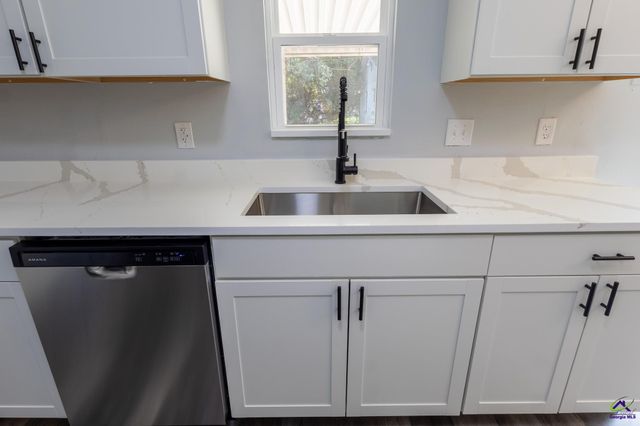 113 LINDA Drive, Warner Robins, GA 31093