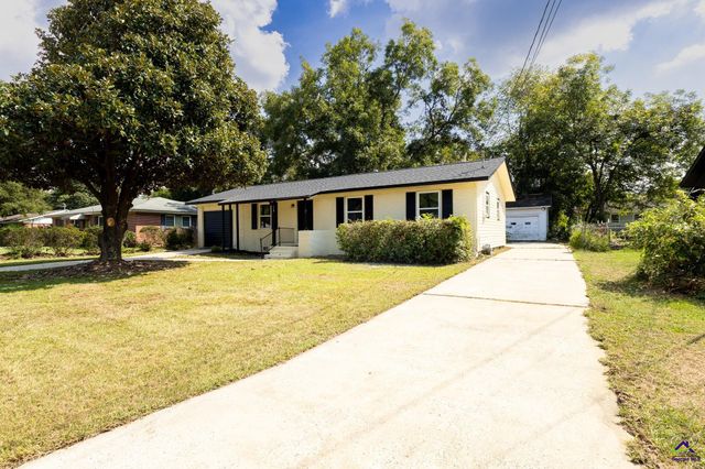 113 LINDA Drive, Warner Robins, GA 31093