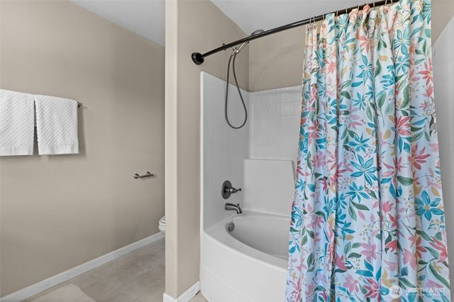 10005 Cole Court SE, Yelm, WA 98597