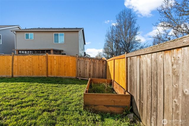 10005 Cole Court SE, Yelm, WA 98597