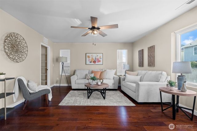 10005 Cole Court SE, Yelm, WA 98597