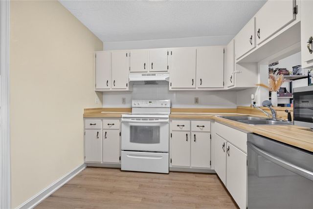 2701 NE 10TH STREET 603, Ocala, FL 34470