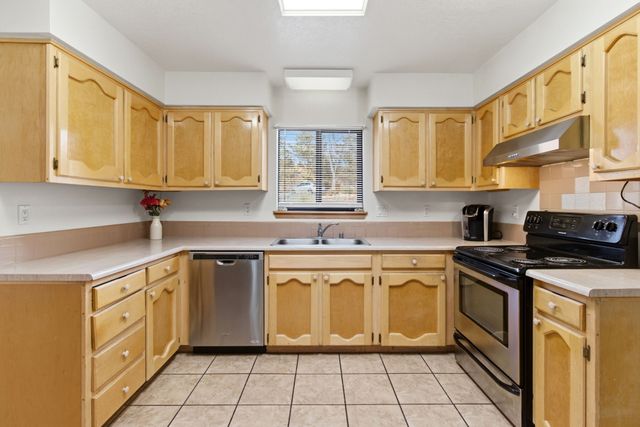 2816 Plaza Verde, Santa Fe, NM 87507