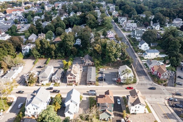 24 Samoset St, Plymouth, MA 02360