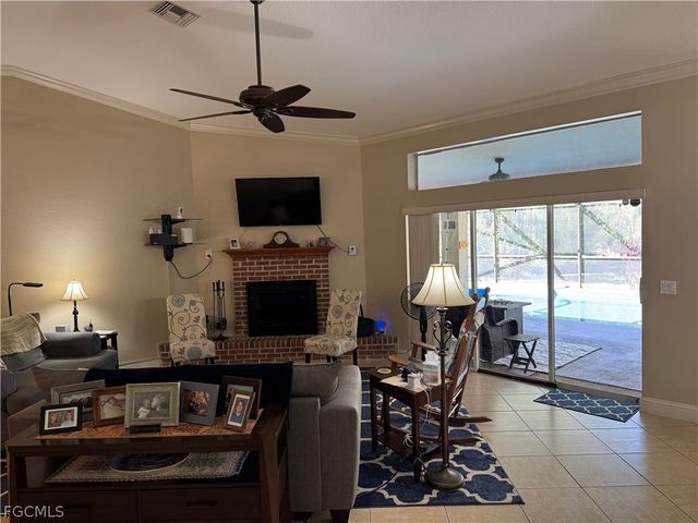 3307 Delilah DR, Cape Coral, FL 33993